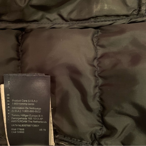 Women’s Tommy Hilfiger Adaptive Quilted Puffer Jacket - Picture 7 of 9